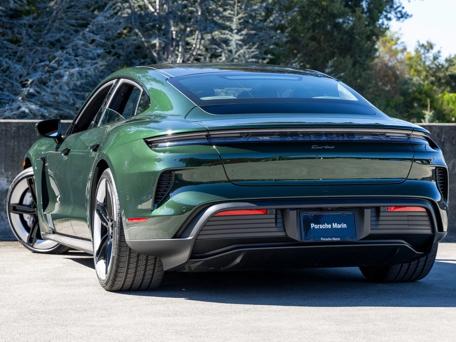 2026 Porsche Taycan Turbo (2025 Update), 3/20