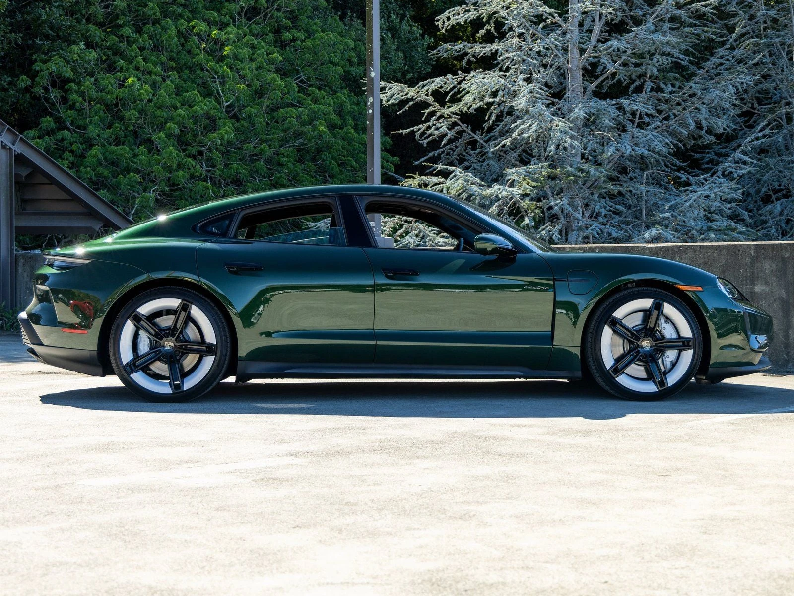 2026 Porsche Taycan Turbo (2025 Update), 12/20