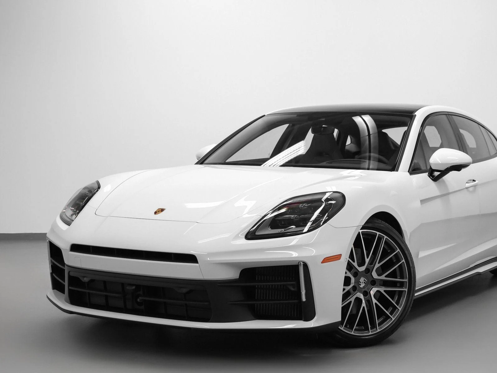 2026 Porsche Panamera 4 (976), 6/20
