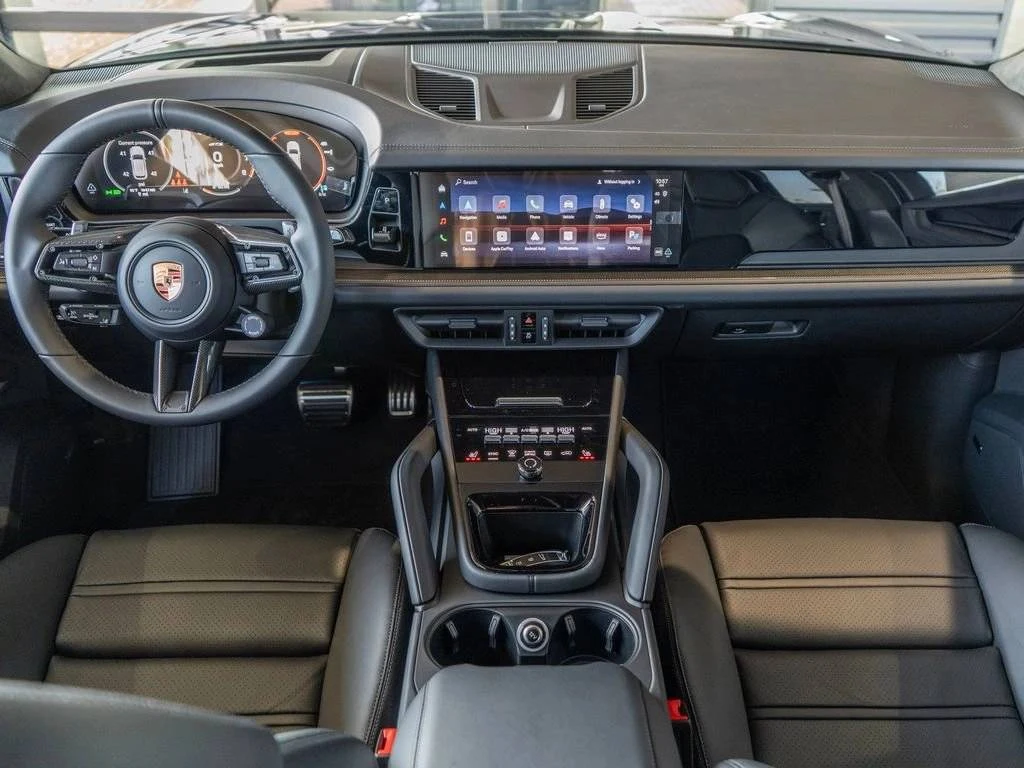 2026 Porsche Cayenne GTS (3rd Generation), 11/20