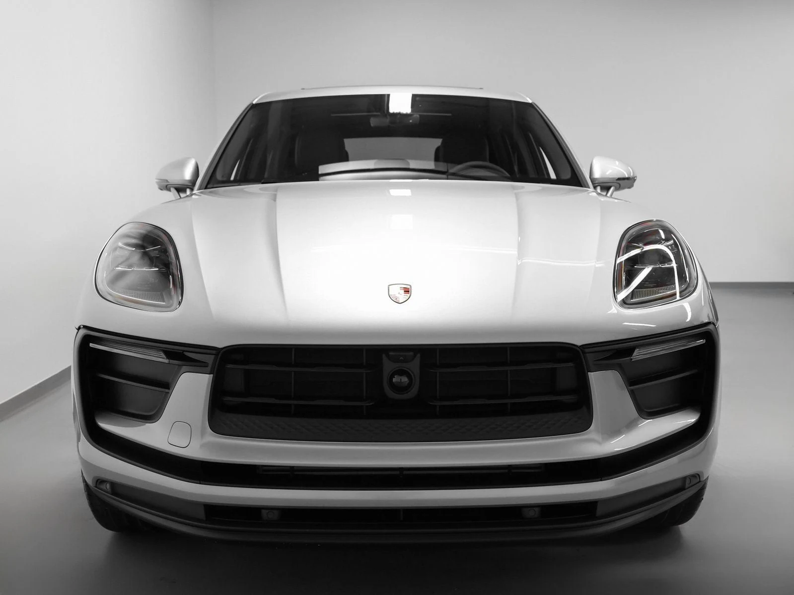 2026 Porsche Macan (95B), 7/20