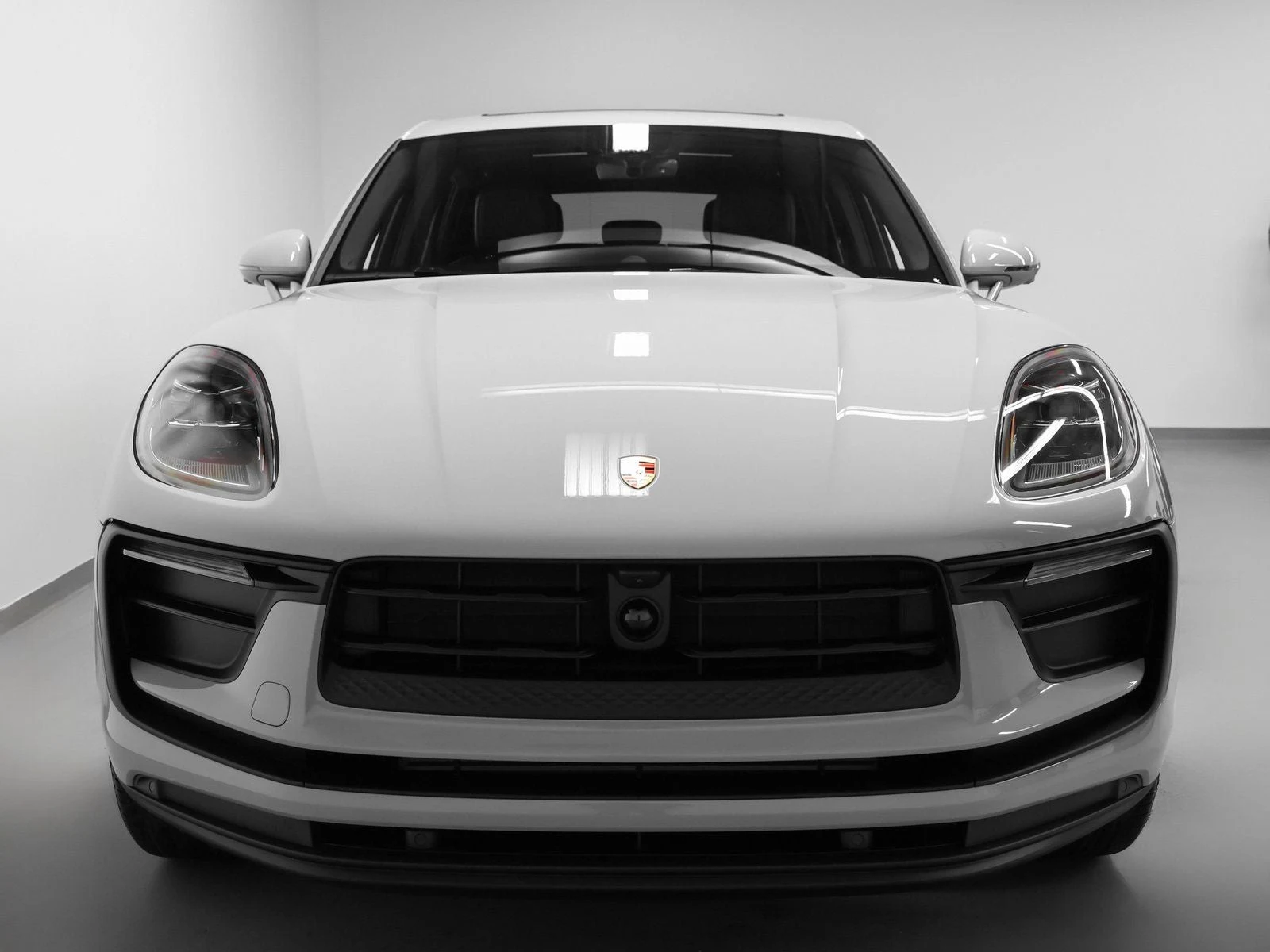 2026 Porsche Macan (95B), 7/20