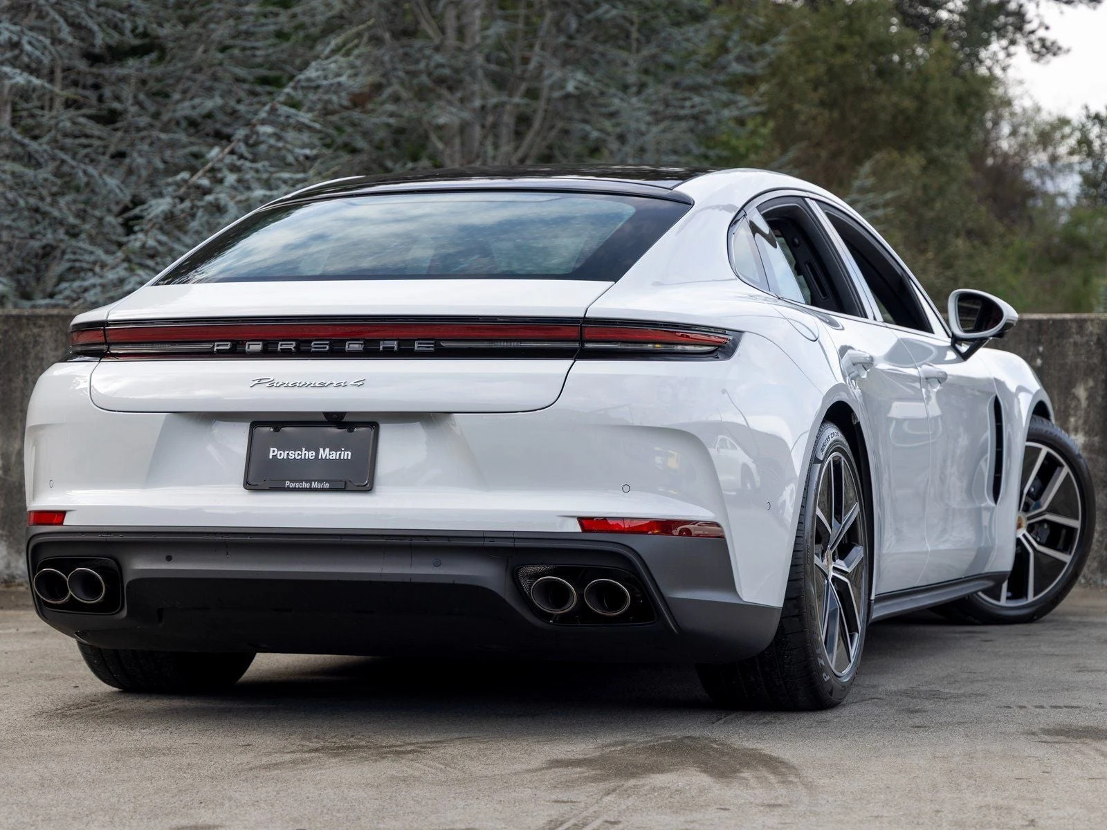 2026 Porsche Panamera 4 (976), 11/20