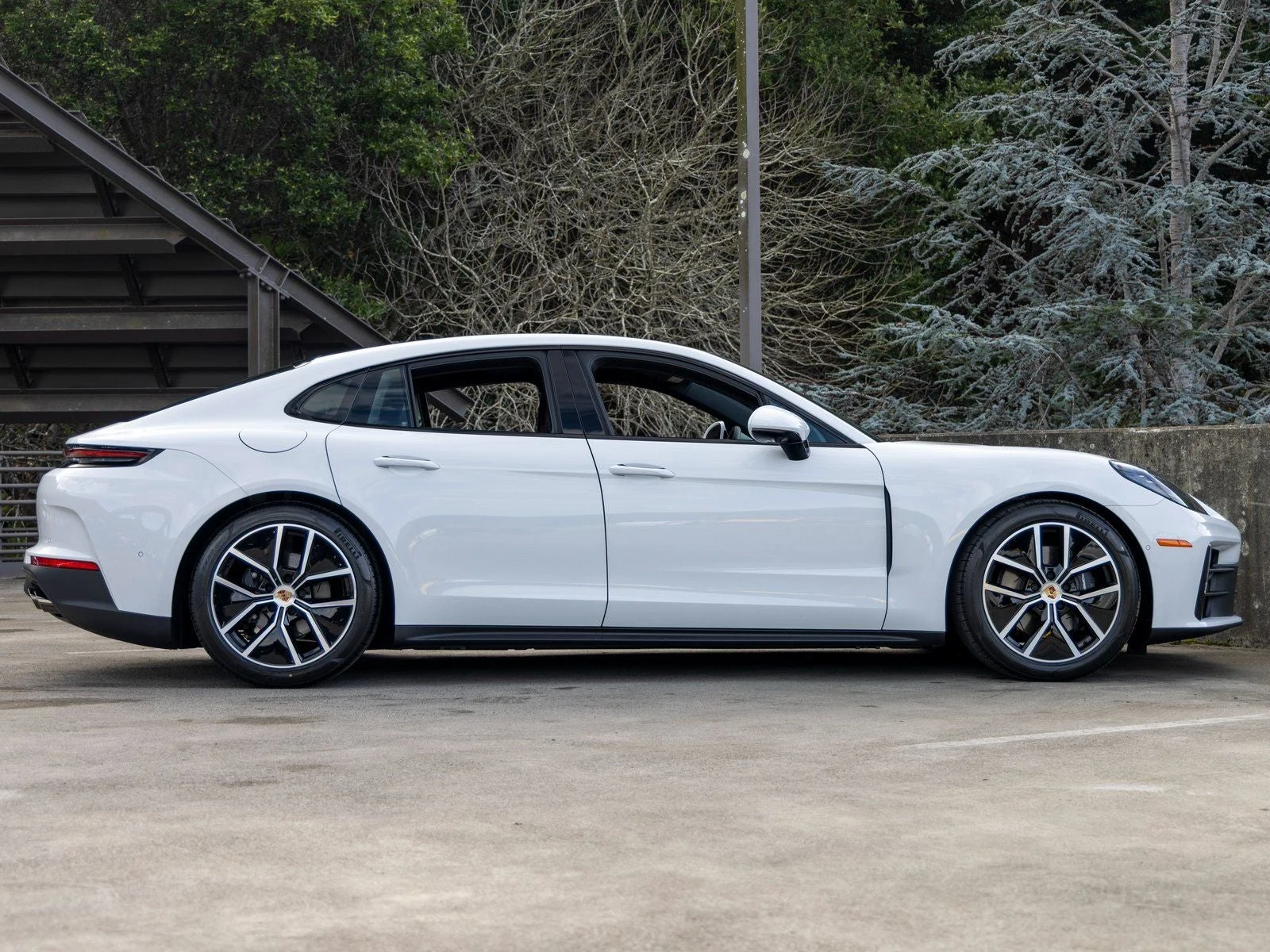 2026 Porsche Panamera 4 (976), 12/20
