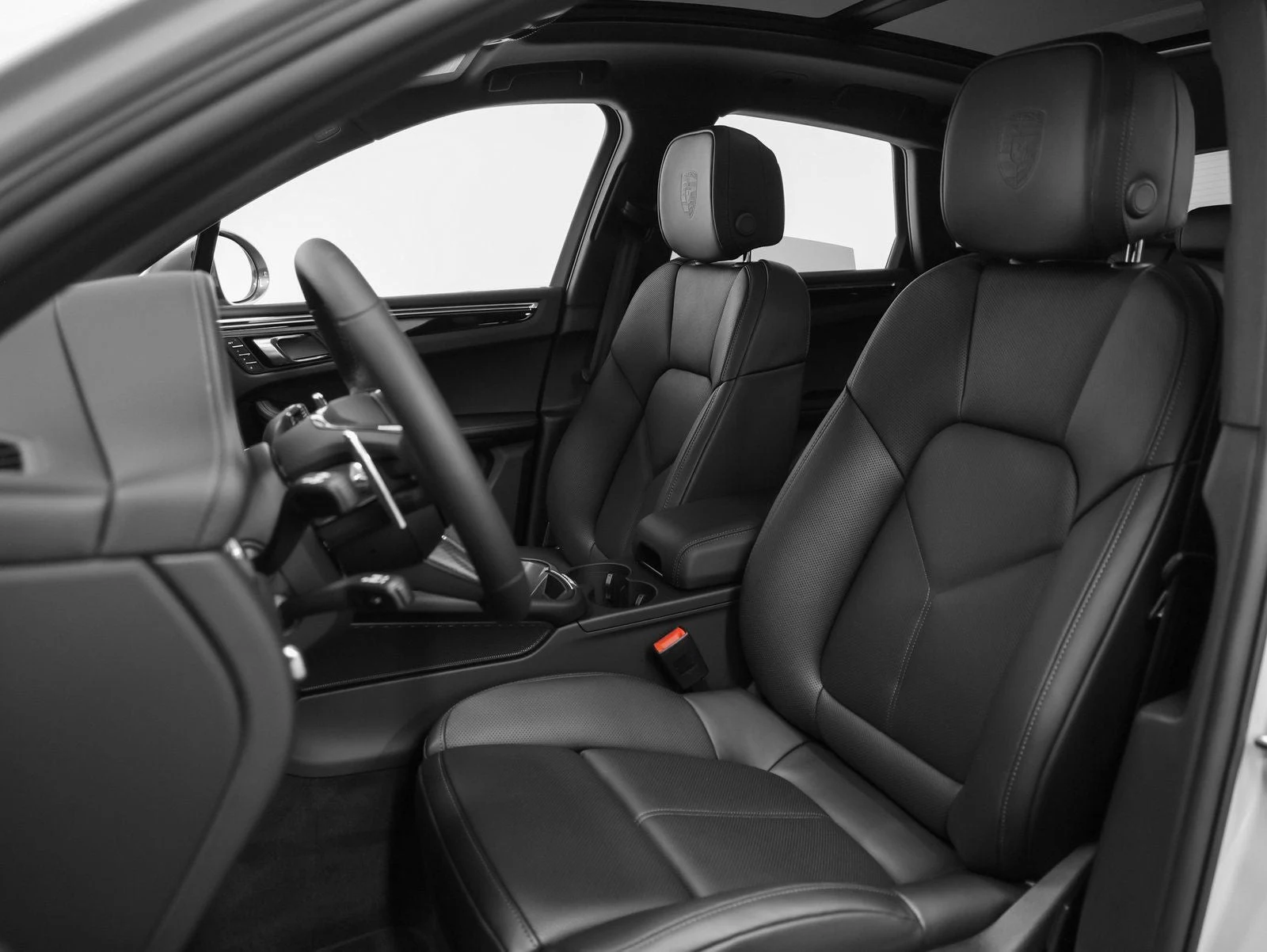 2026 Porsche Macan T (95B), 5/20