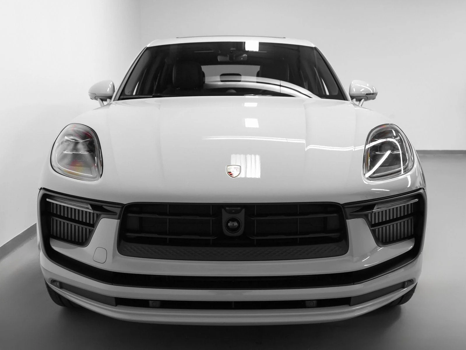 2026 Porsche Macan S (95B), 7/20