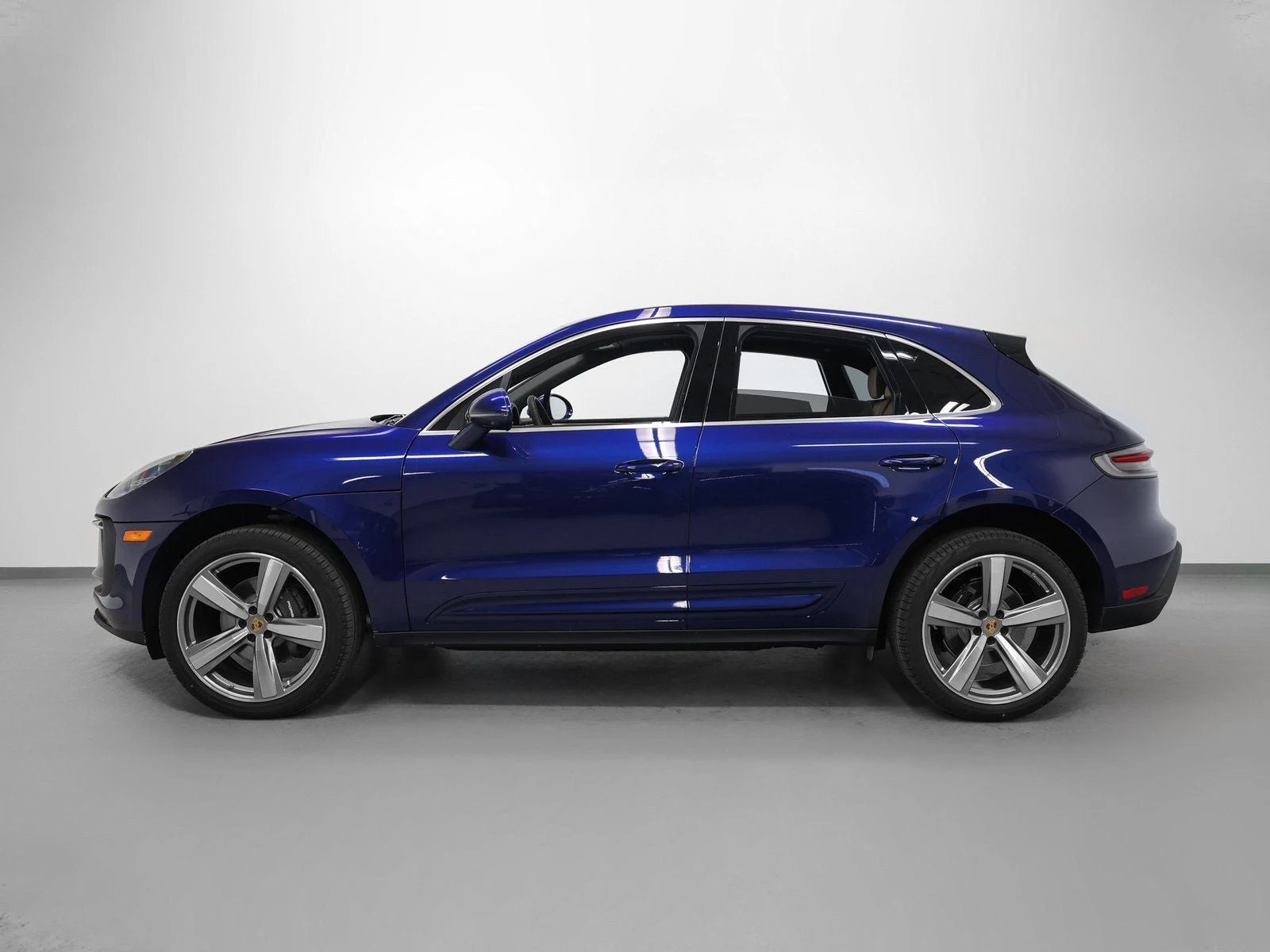 2026 Porsche Macan (95B), 2/20