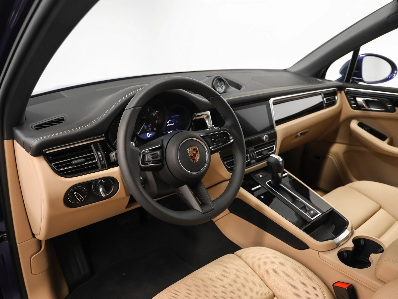 2026 Porsche Macan (95B), 4/20