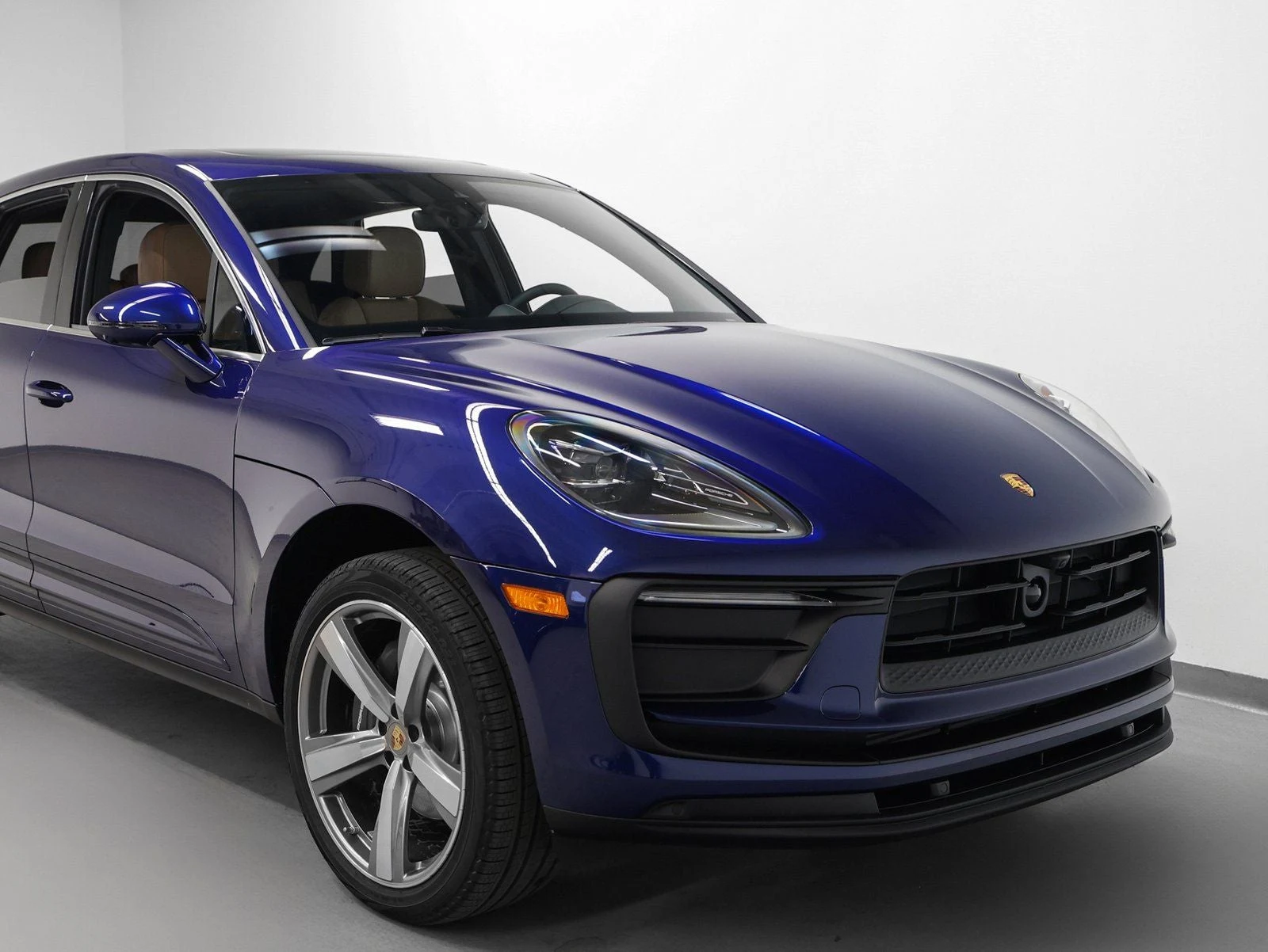 2026 Porsche Macan (95B), 8/20