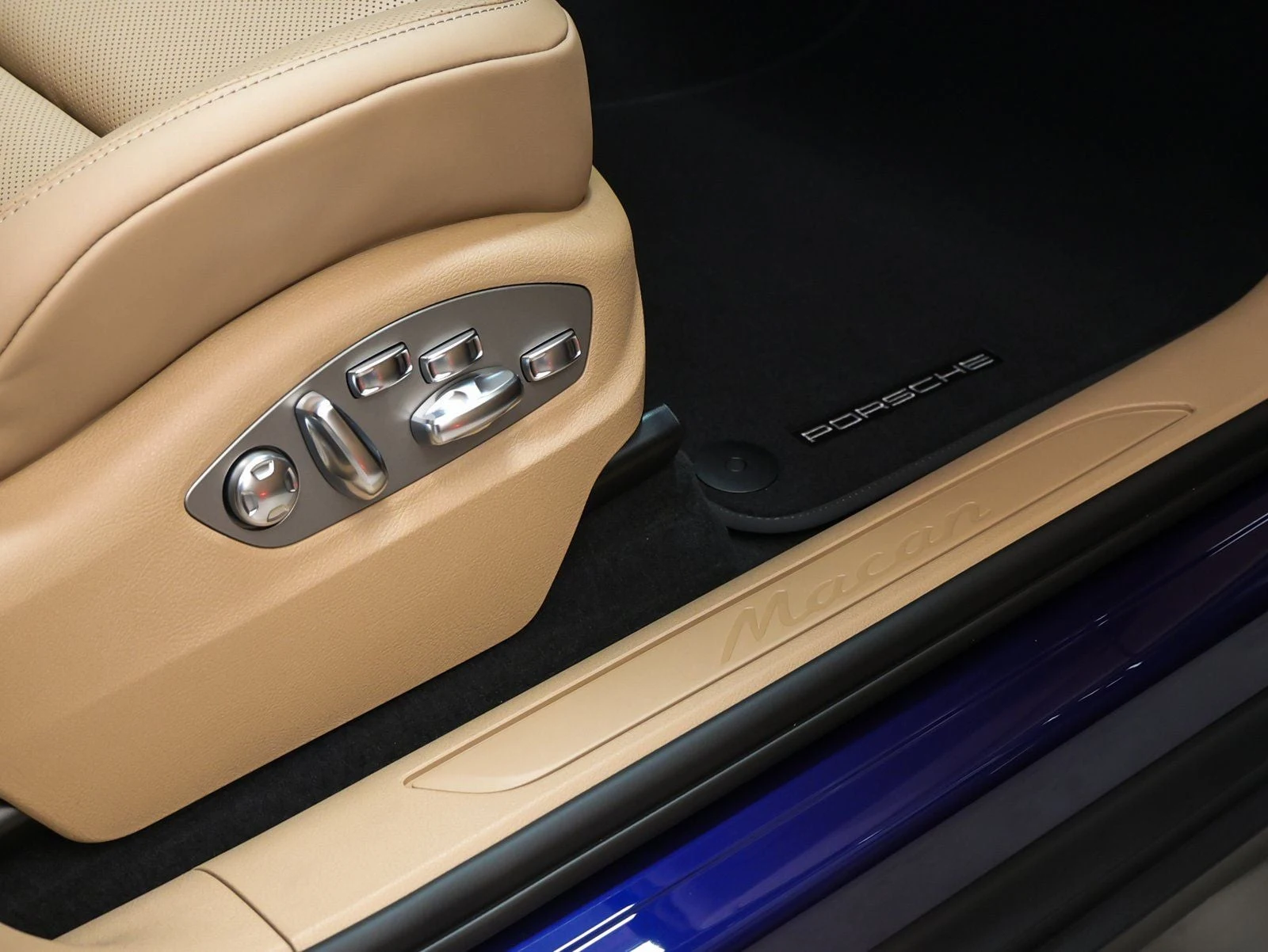 2026 Porsche Macan (95B), 17/20