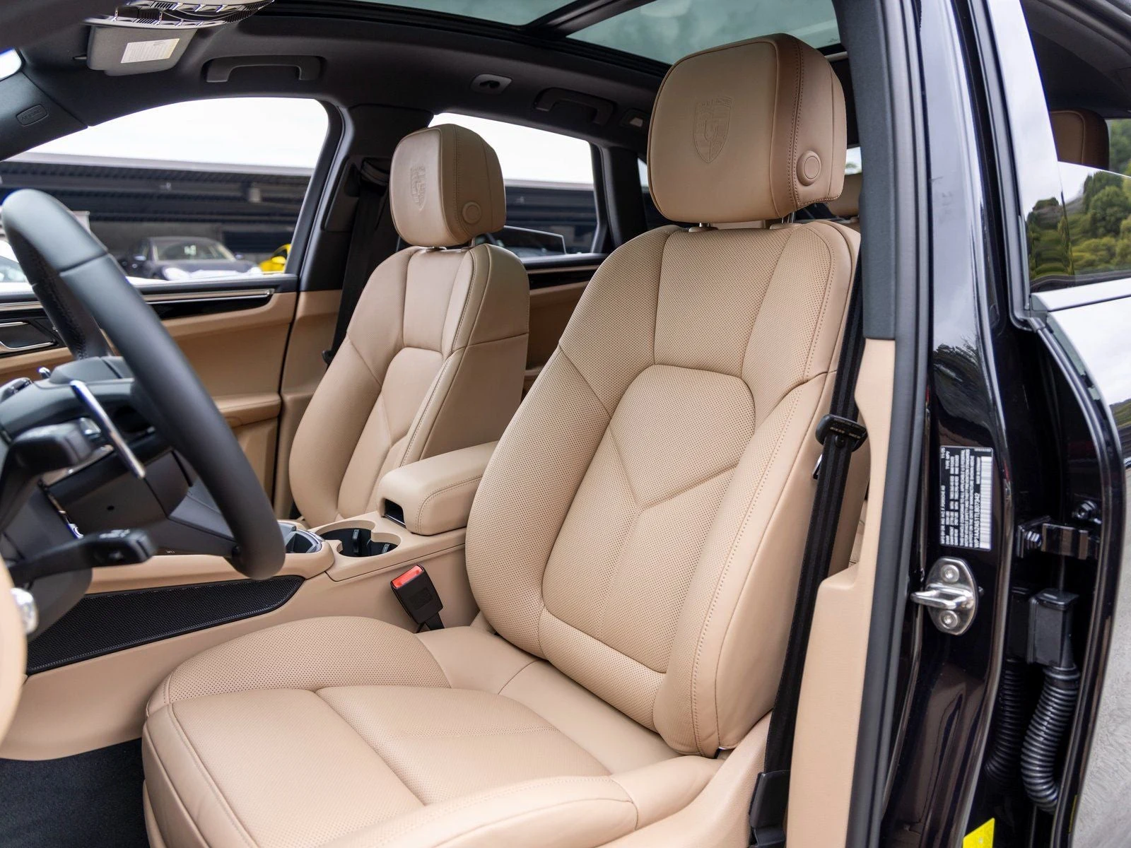 2026 Porsche Macan (95B), 5/20