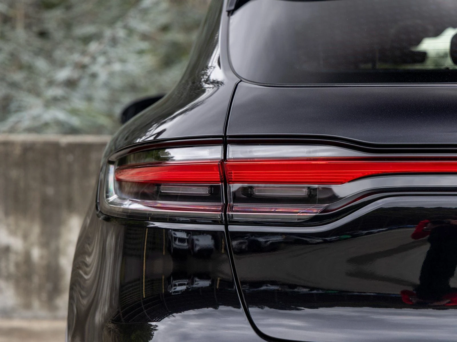 2026 Porsche Macan (95B), 19/20