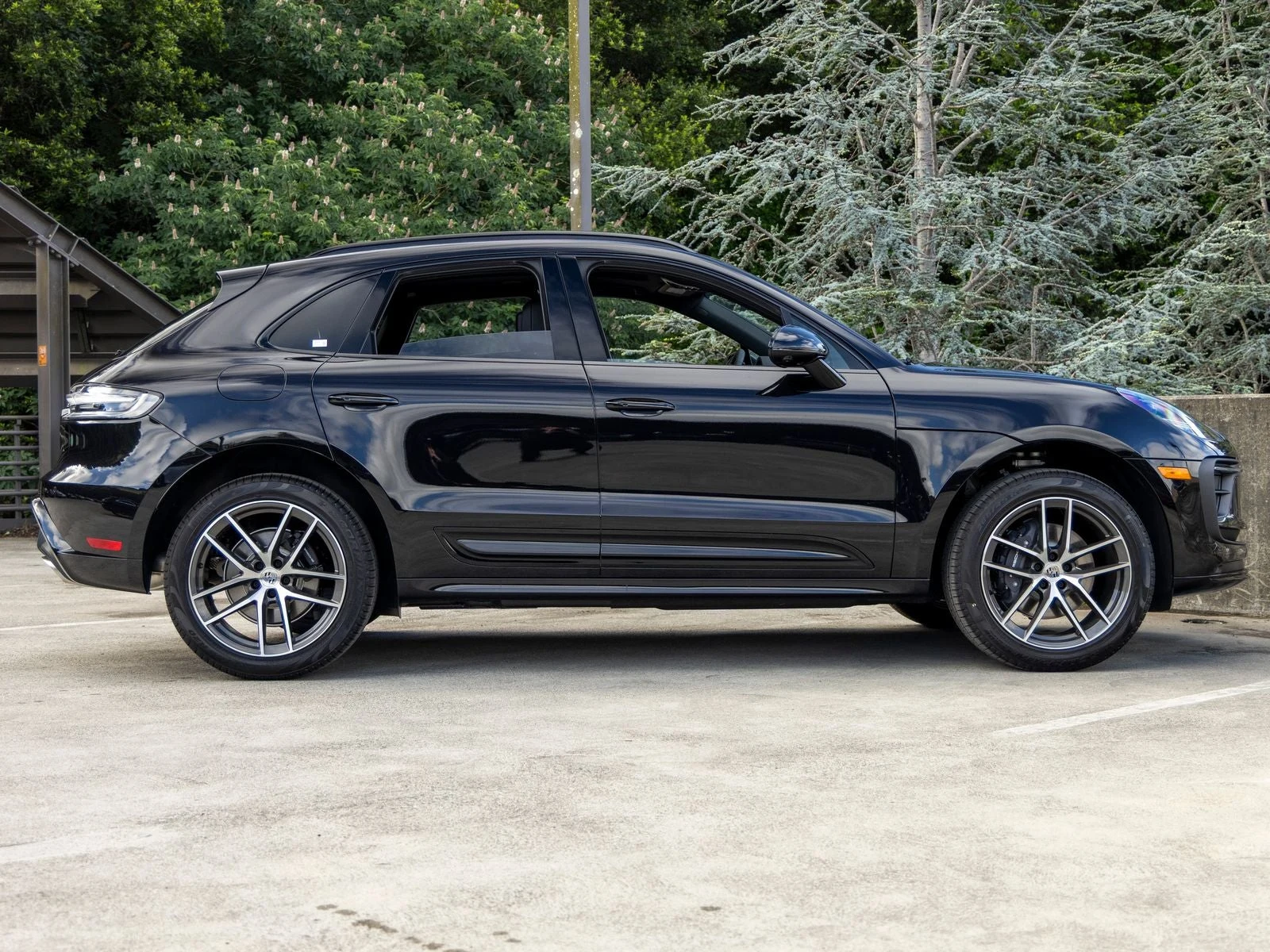 2026 Porsche Macan (95B), 12/20