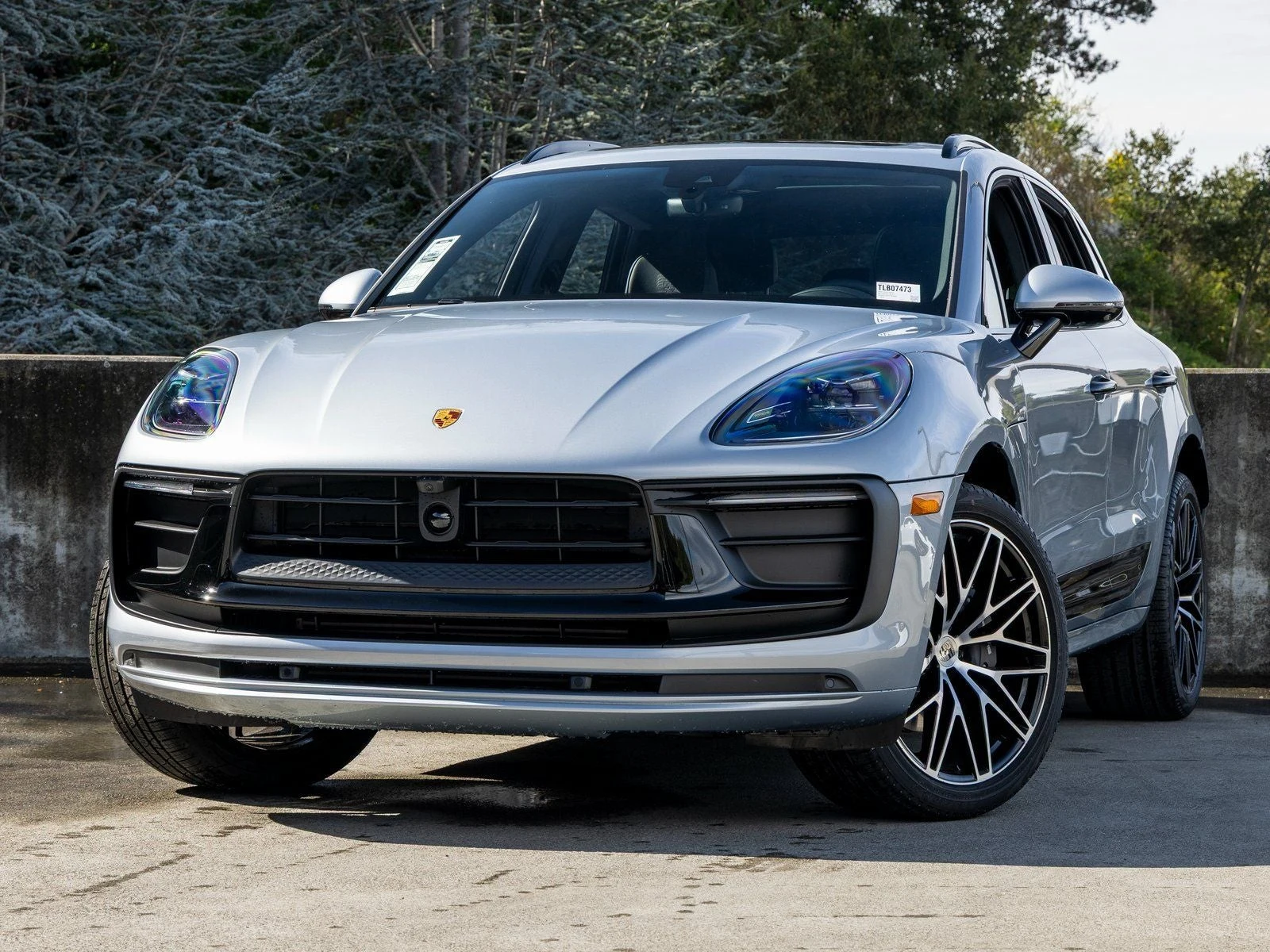 Porsche Macan T (95B) · Dolomite Silver Metallic · Indigo Auto Group
