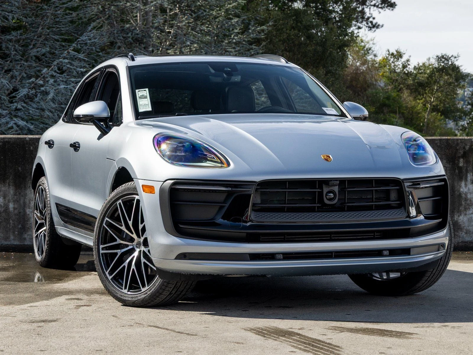2026 Porsche Macan T (95B), 6/20