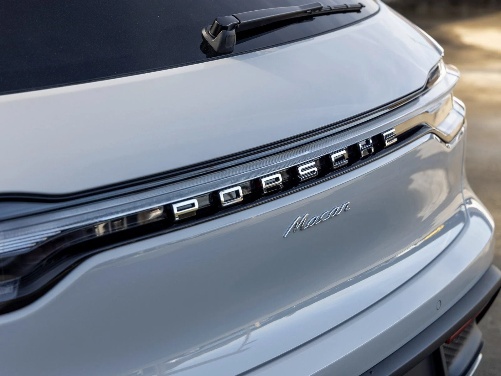 2026 Porsche Macan (95B), 19/20