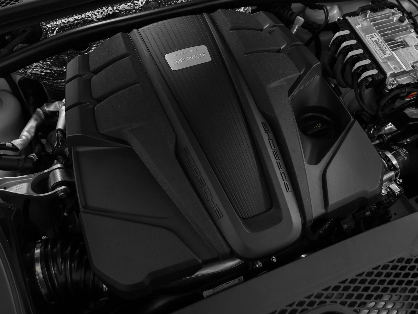 2026 Porsche Macan S (95B), 17/20