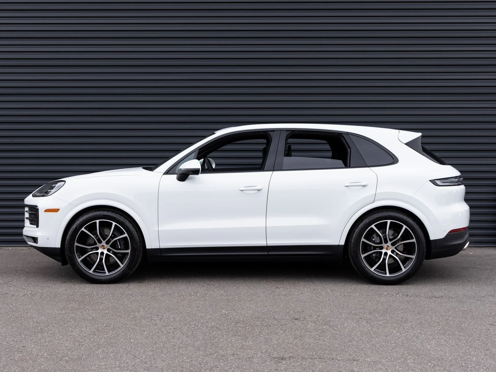2026 Porsche Cayenne (3rd Generation), 2/20
