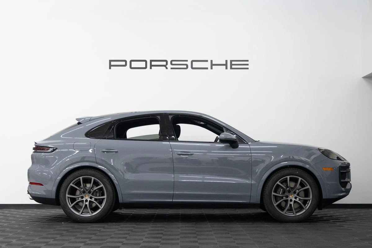 2026 Porsche Cayenne Coupé (3rd Generation), 8/20