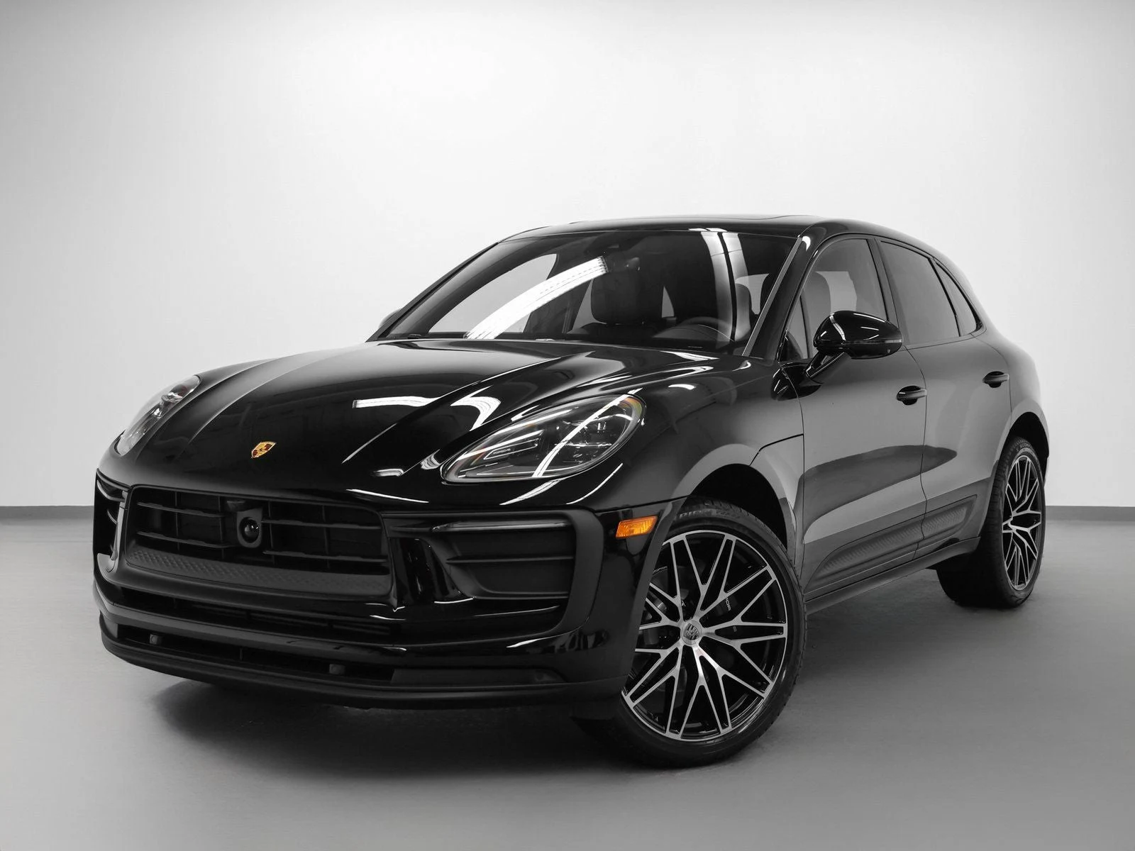 Porsche Macan (95B) · black · Indigo Auto Group