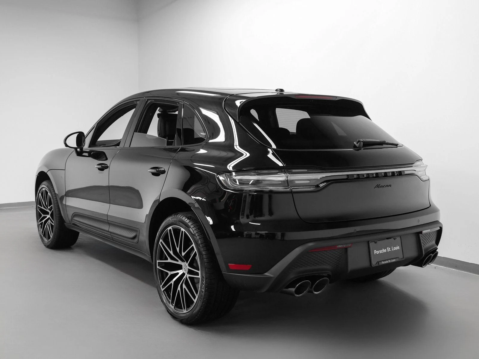 2026 Porsche Macan (95B), 3/20
