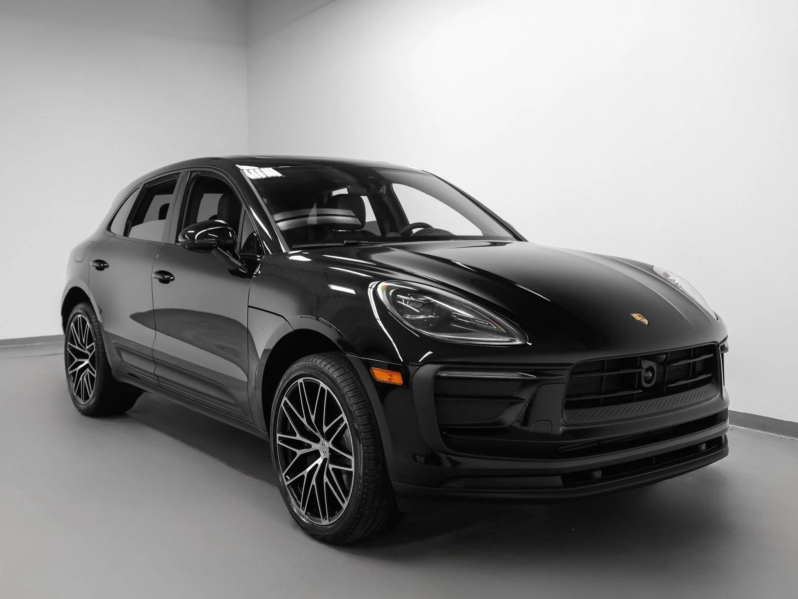 2026 Porsche Macan (95B), 9/20