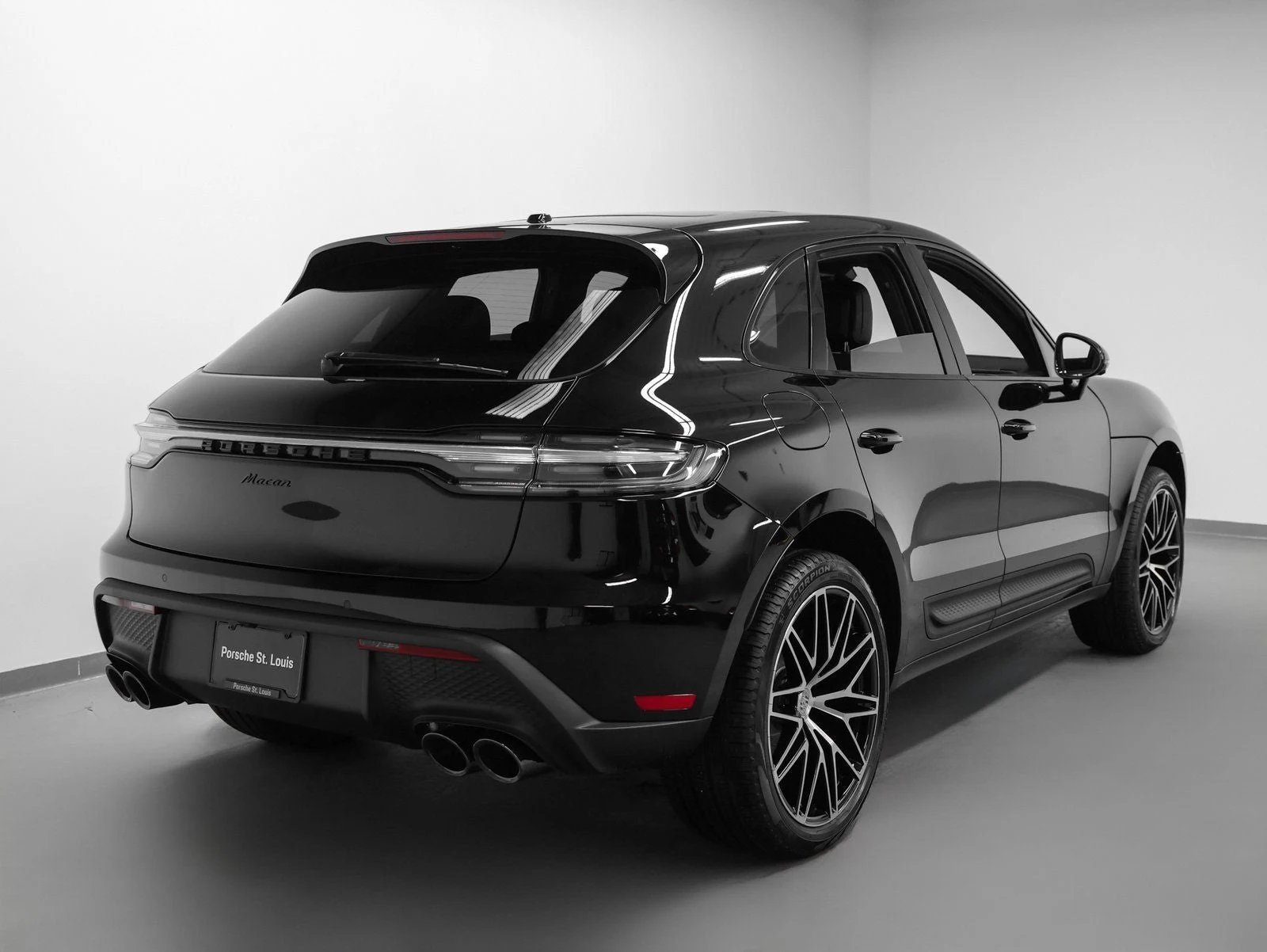 2026 Porsche Macan (95B), 11/20
