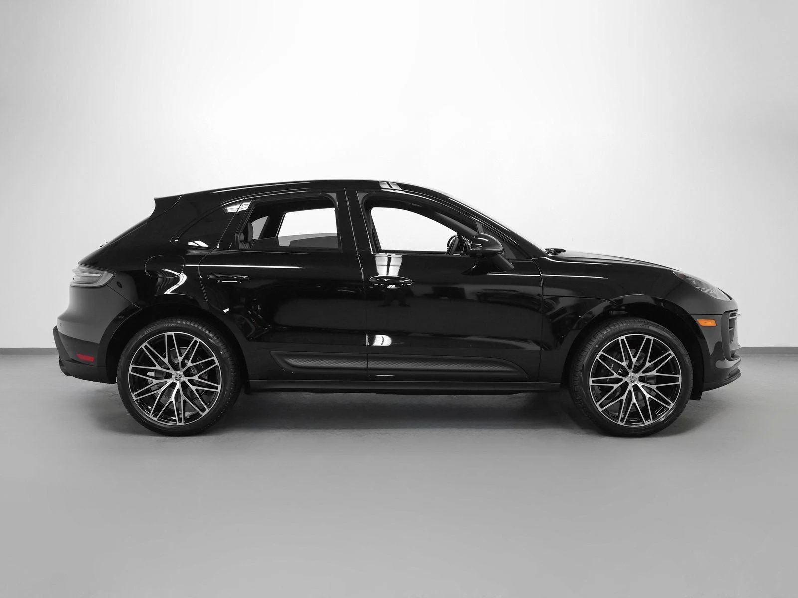 2026 Porsche Macan (95B), 12/20
