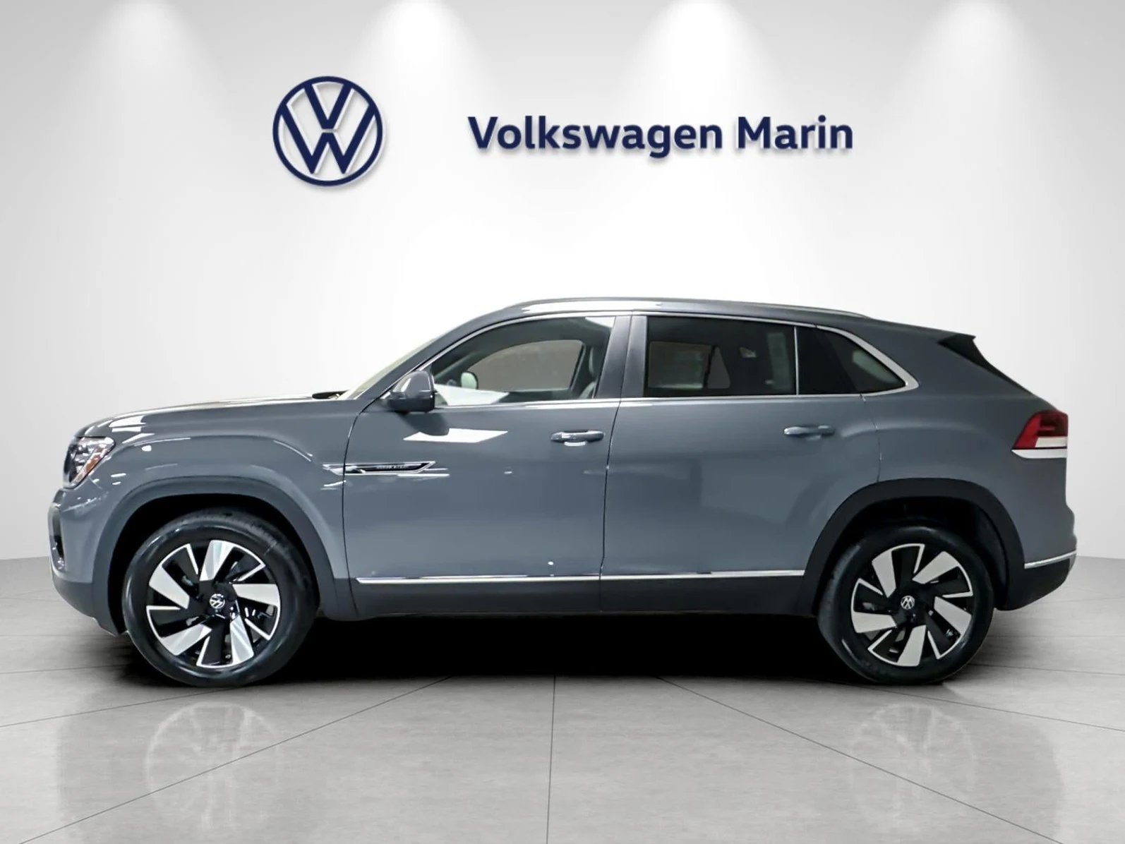 2026 Volkswagen Atlas Cross Sport 2.0T SEL (2024 Update), 2/20