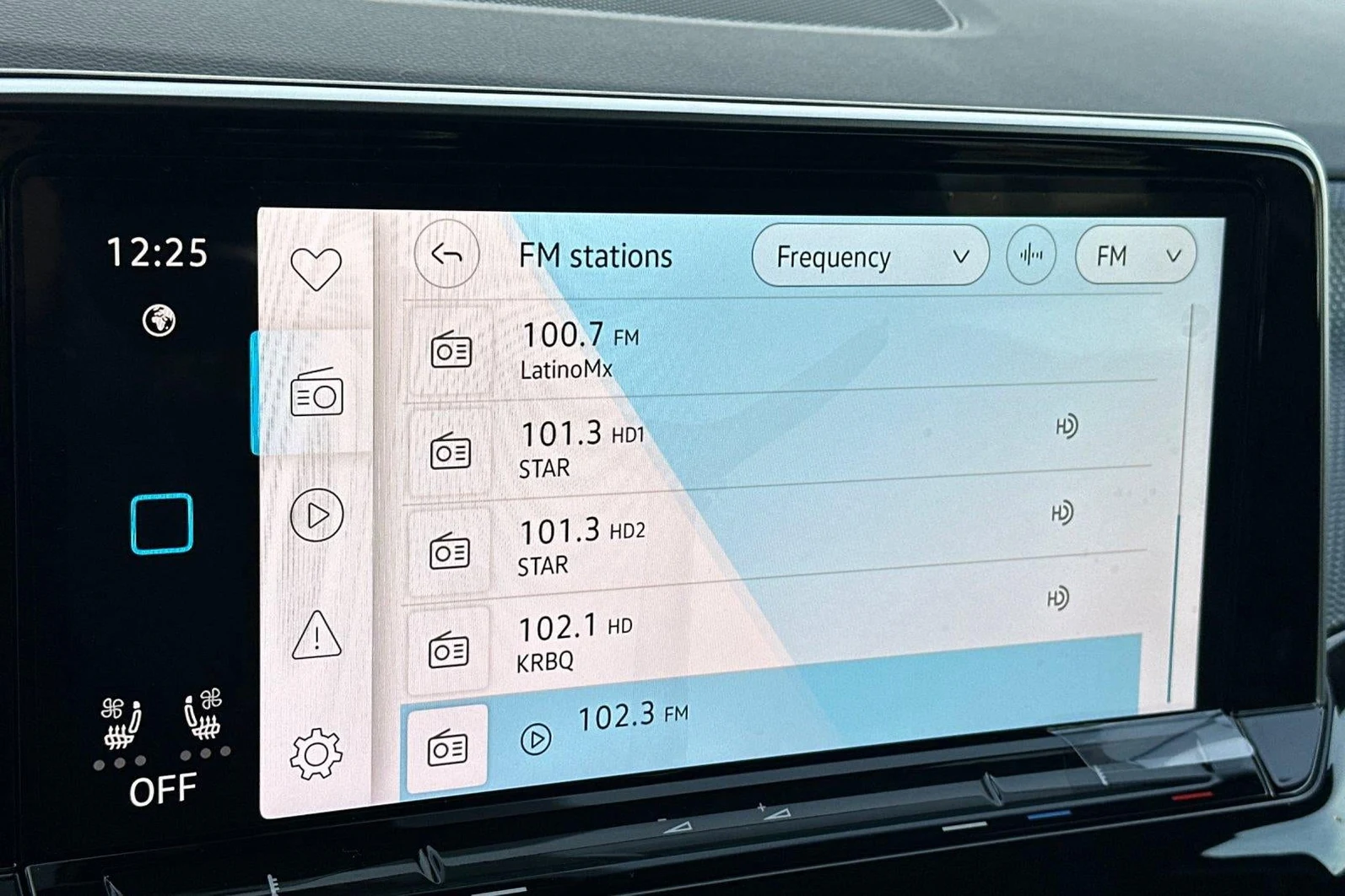 2026 Volkswagen Atlas Cross Sport 2.0T SEL (2024 Update), 17/20