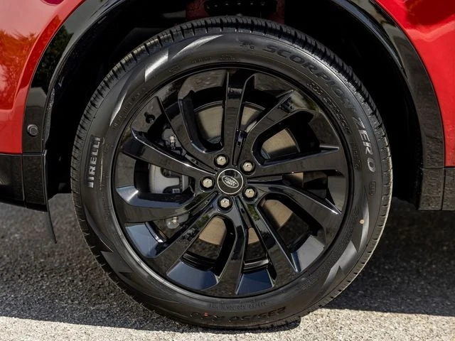2025 Land Rover Discovery Sport SE (L550), 11/20