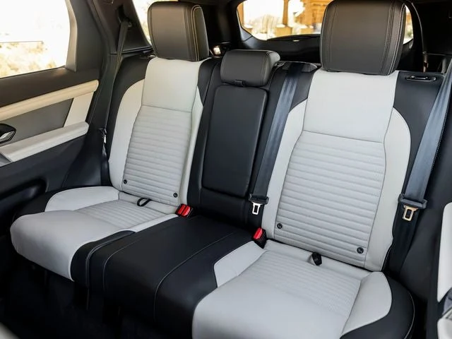 2025 Land Rover Discovery Sport SE (L550), 20/20