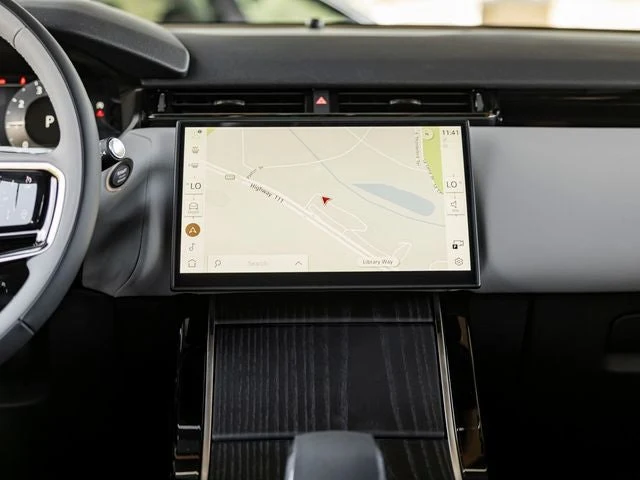 2026 Land Rover Range Rover Velar S (L560), 18/20