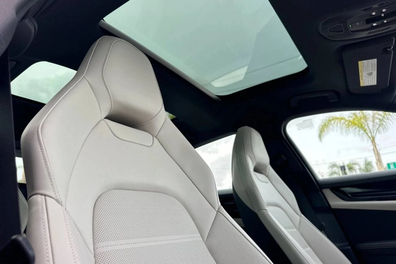 2026 Porsche Panamera 4 (976), 17/20