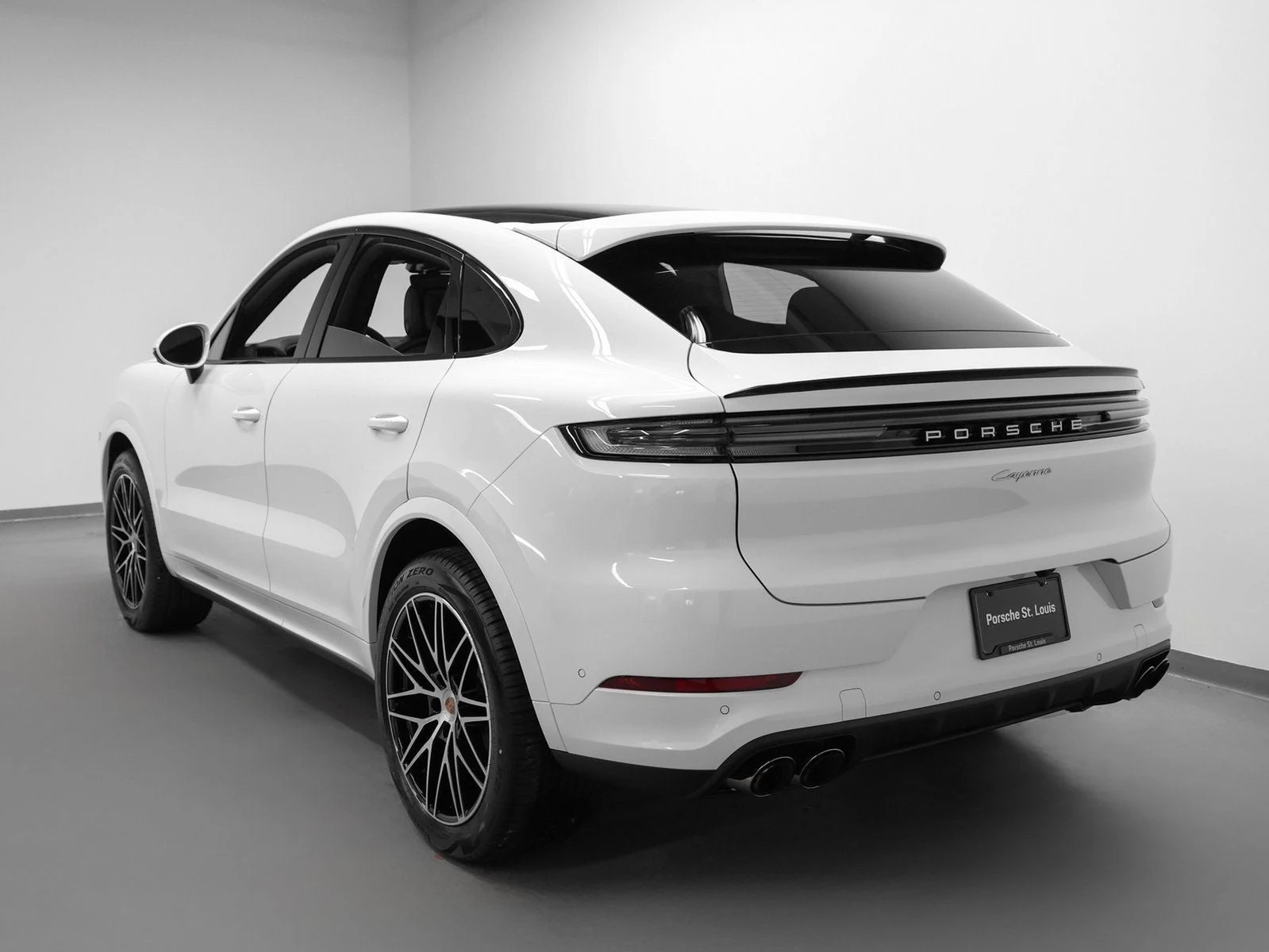 2026 Porsche Cayenne Coupé (3rd Generation), 3/20
