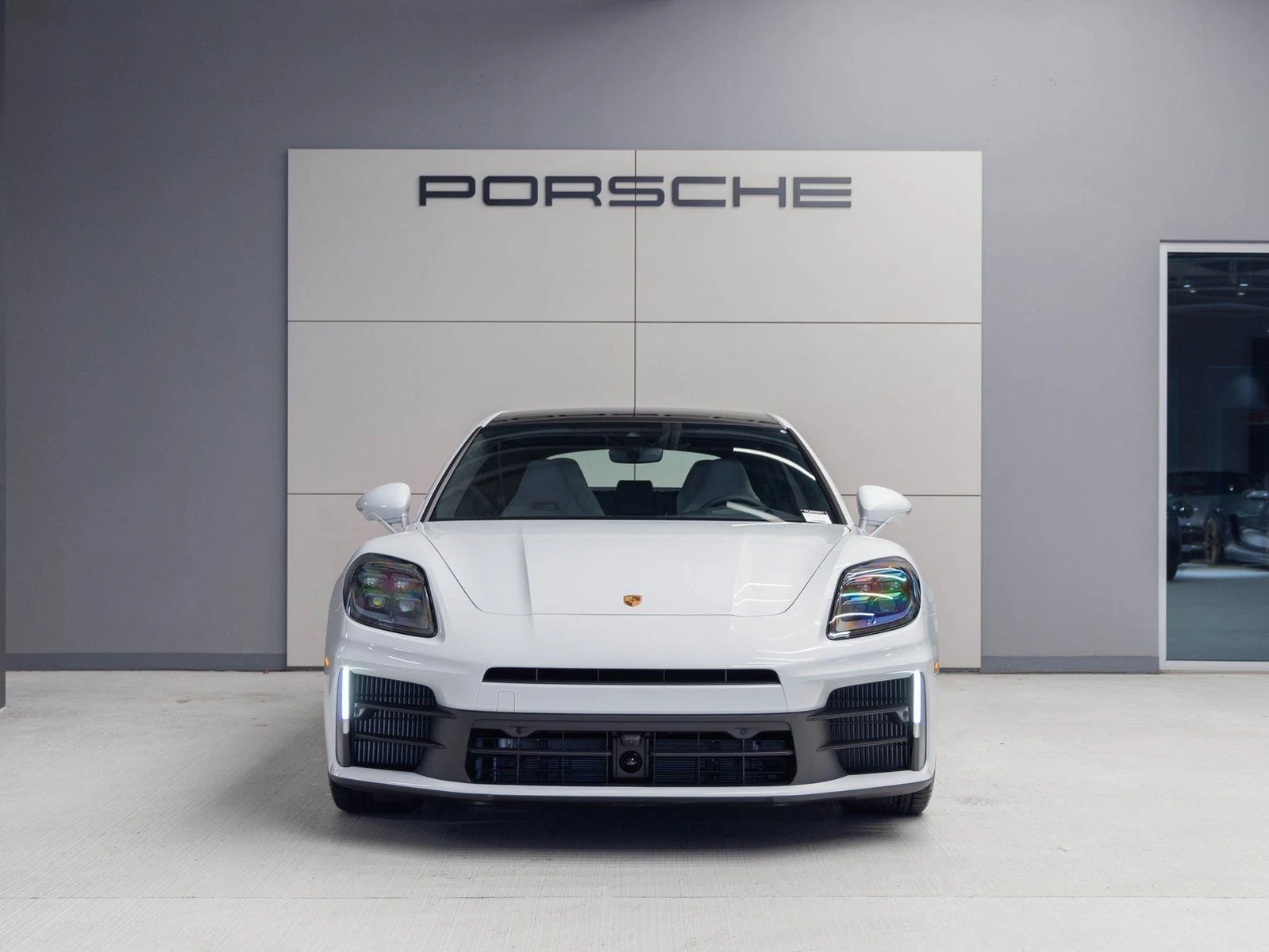 2026 Porsche Panamera 4 (976), 10/20