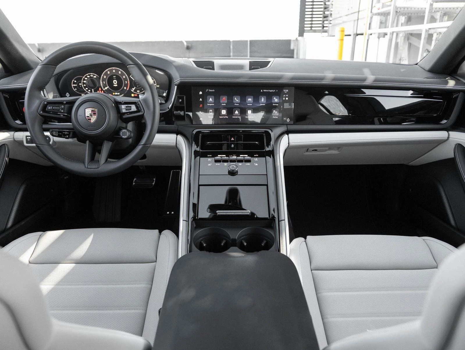 2026 Porsche Panamera 4 (976), 12/20