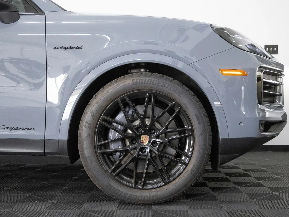 2026 Porsche Cayenne E-Hybrid (3rd Generation), 13/20