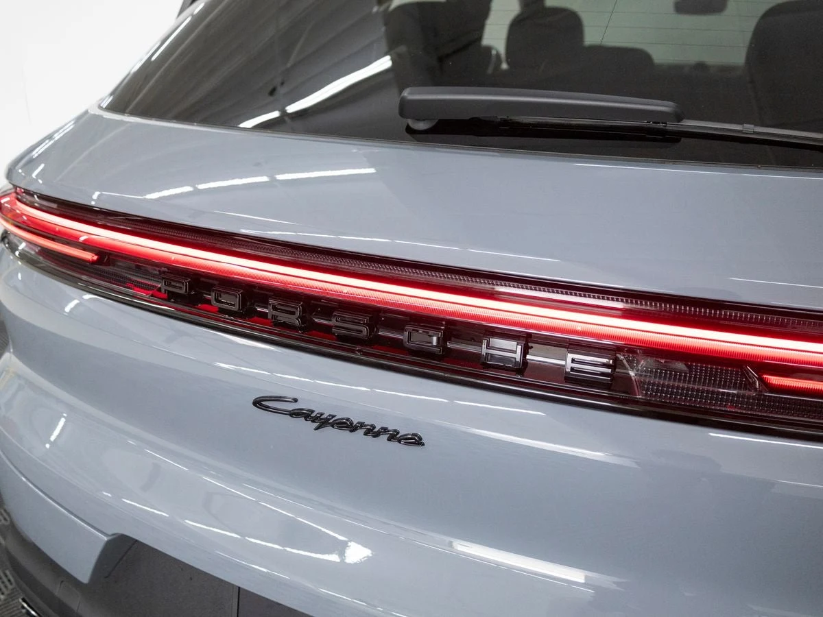 2026 Porsche Cayenne E-Hybrid (3rd Generation), 14/20