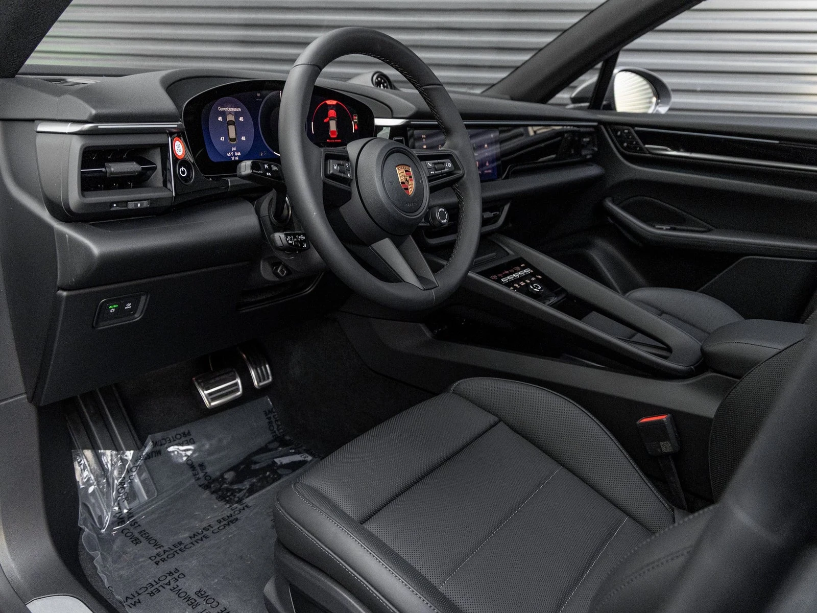 2026 Porsche Macan 4S Electric (XAB), 4/20