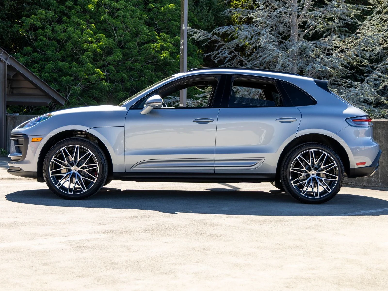 2026 Porsche Macan (95B), 2/20