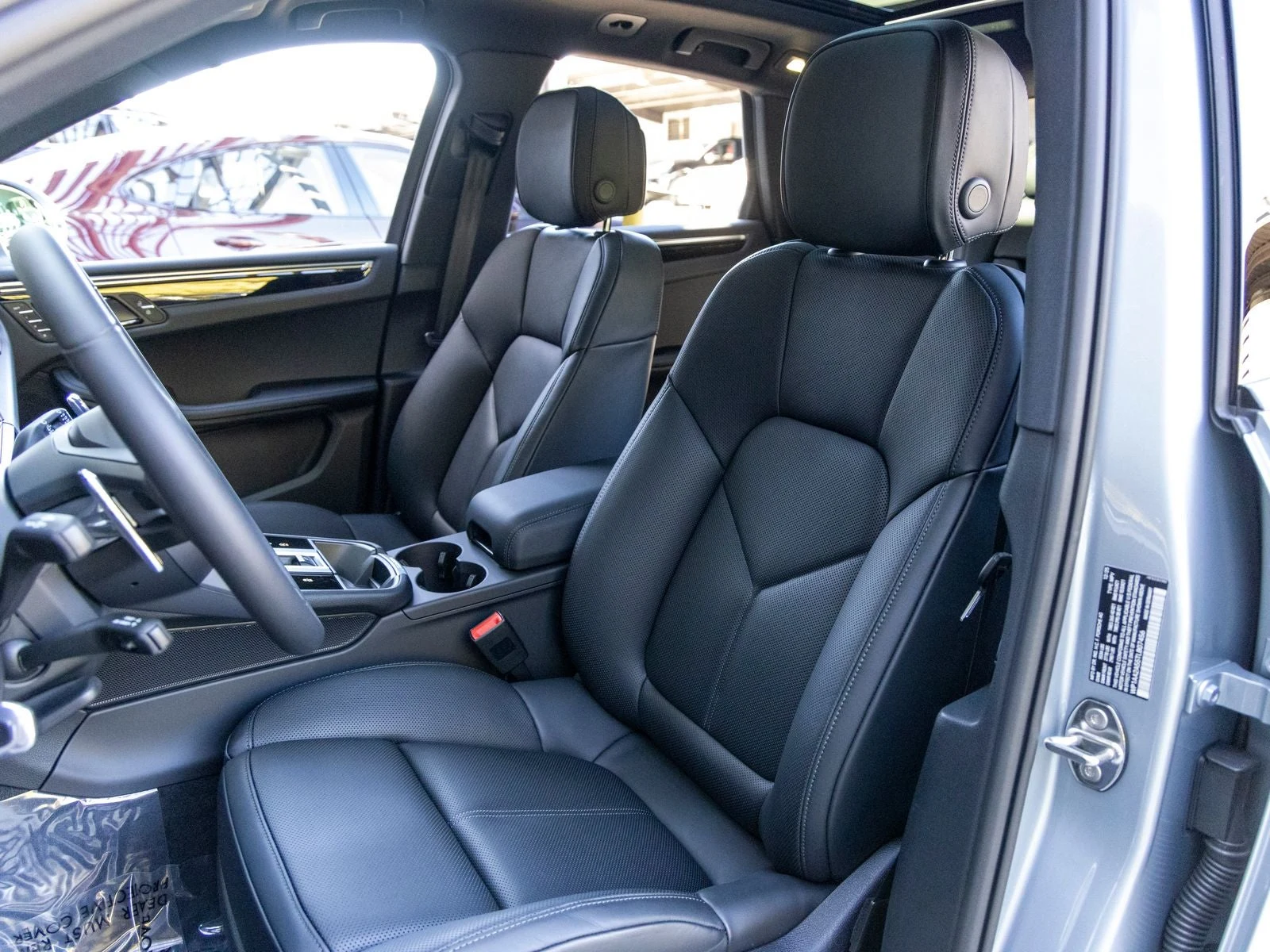 2026 Porsche Macan (95B), 5/20