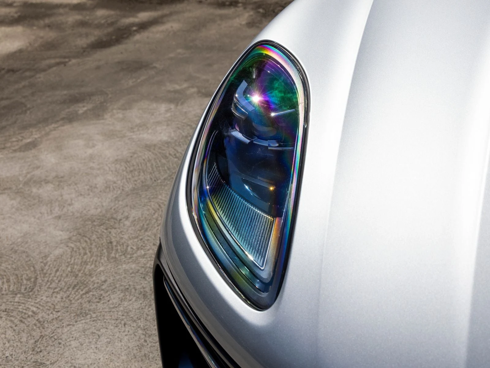 2026 Porsche Macan (95B), 14/20