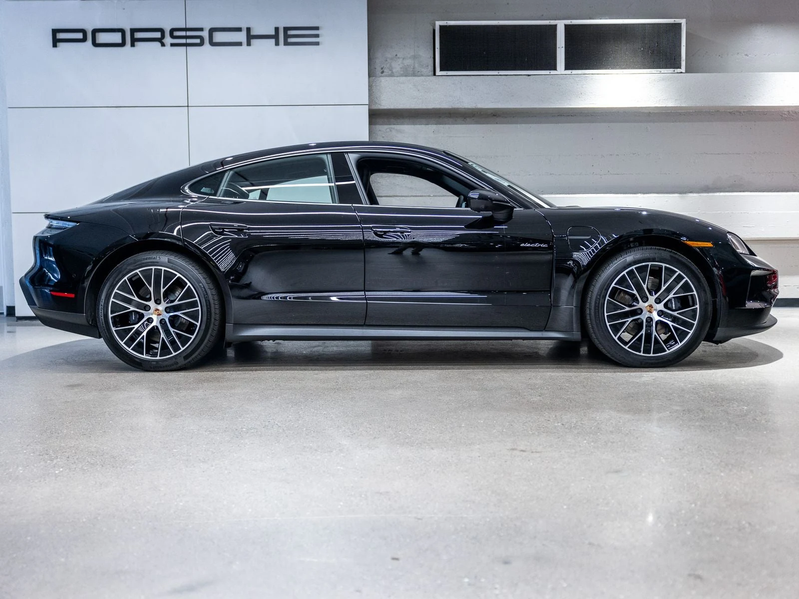 2026 Porsche Taycan Sedan (2025 Update), 9/20