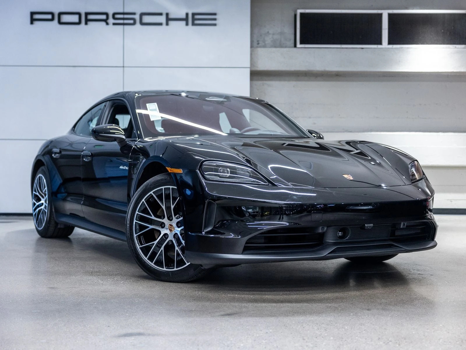 2026 Porsche Taycan Sedan (2025 Update), 10/20