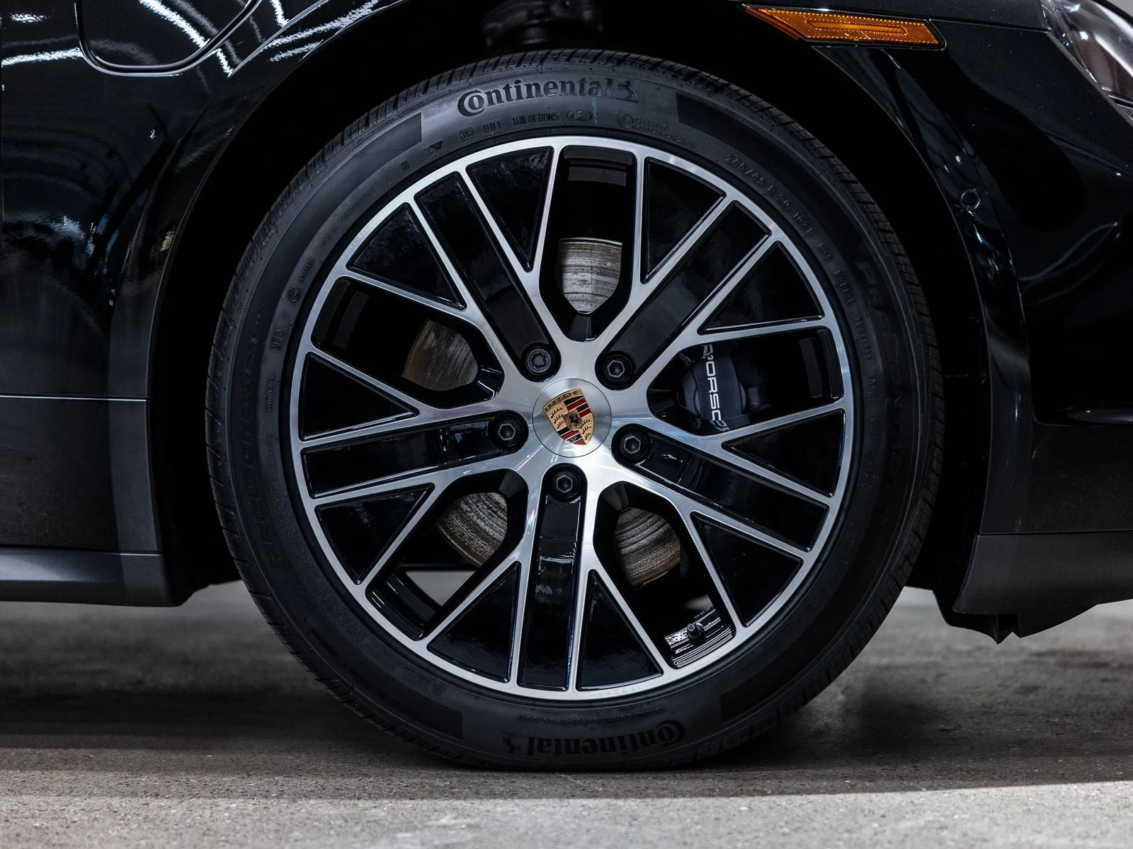 2026 Porsche Taycan Sedan (2025 Update), 20/20