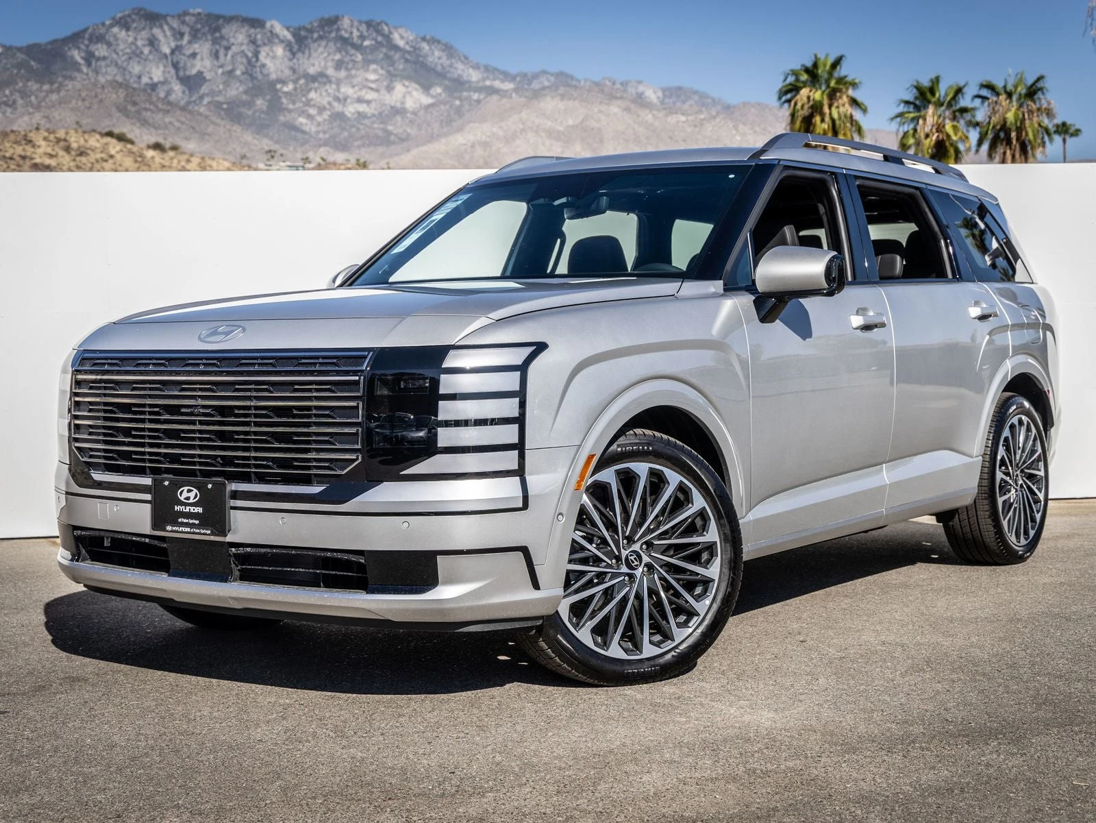 Hyundai Palisade Calligraphy (LX3) · Typhoon Silver Metallic · Indigo Auto Group