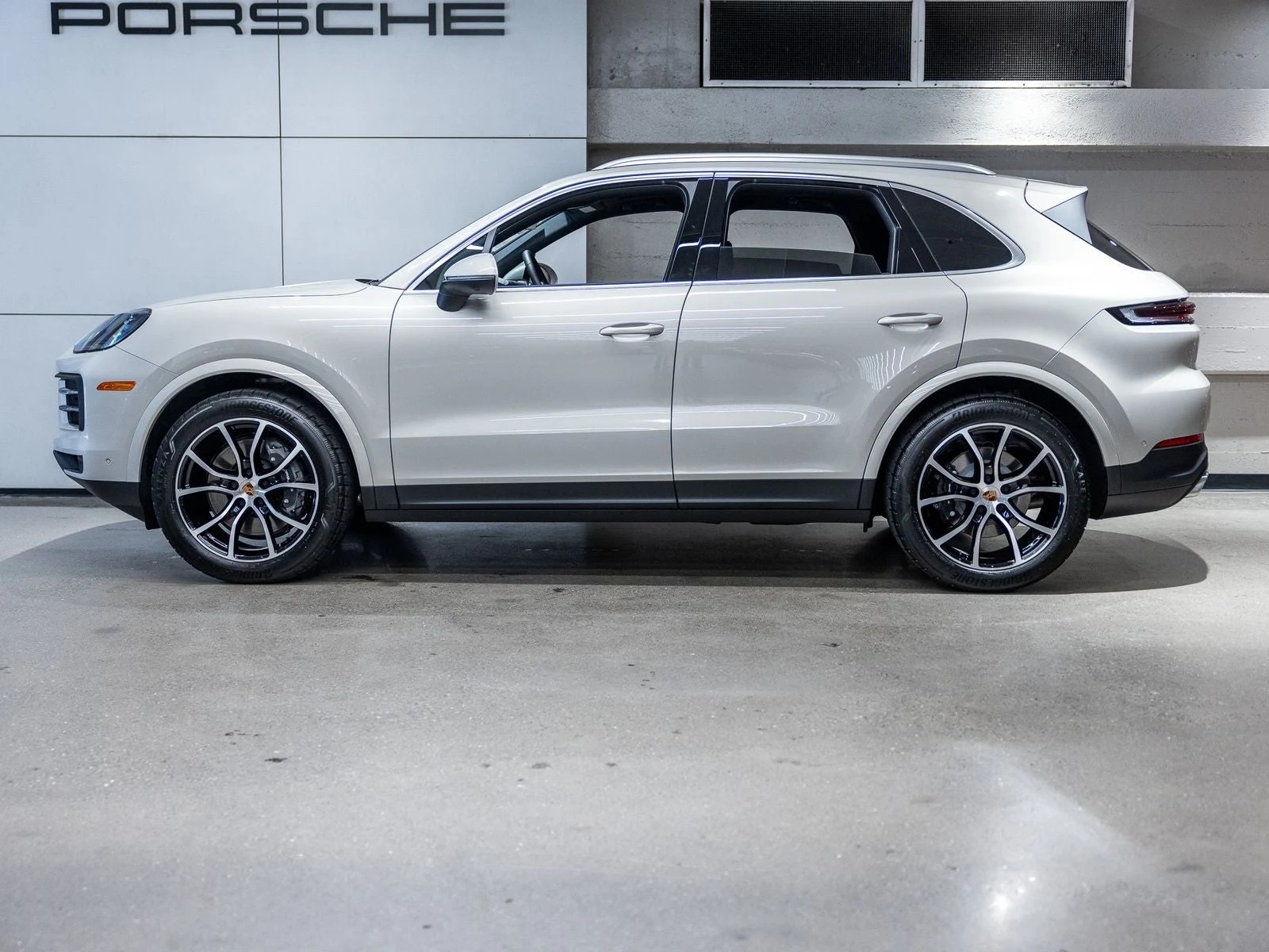 2026 Porsche Cayenne (3rd Generation), 2/20