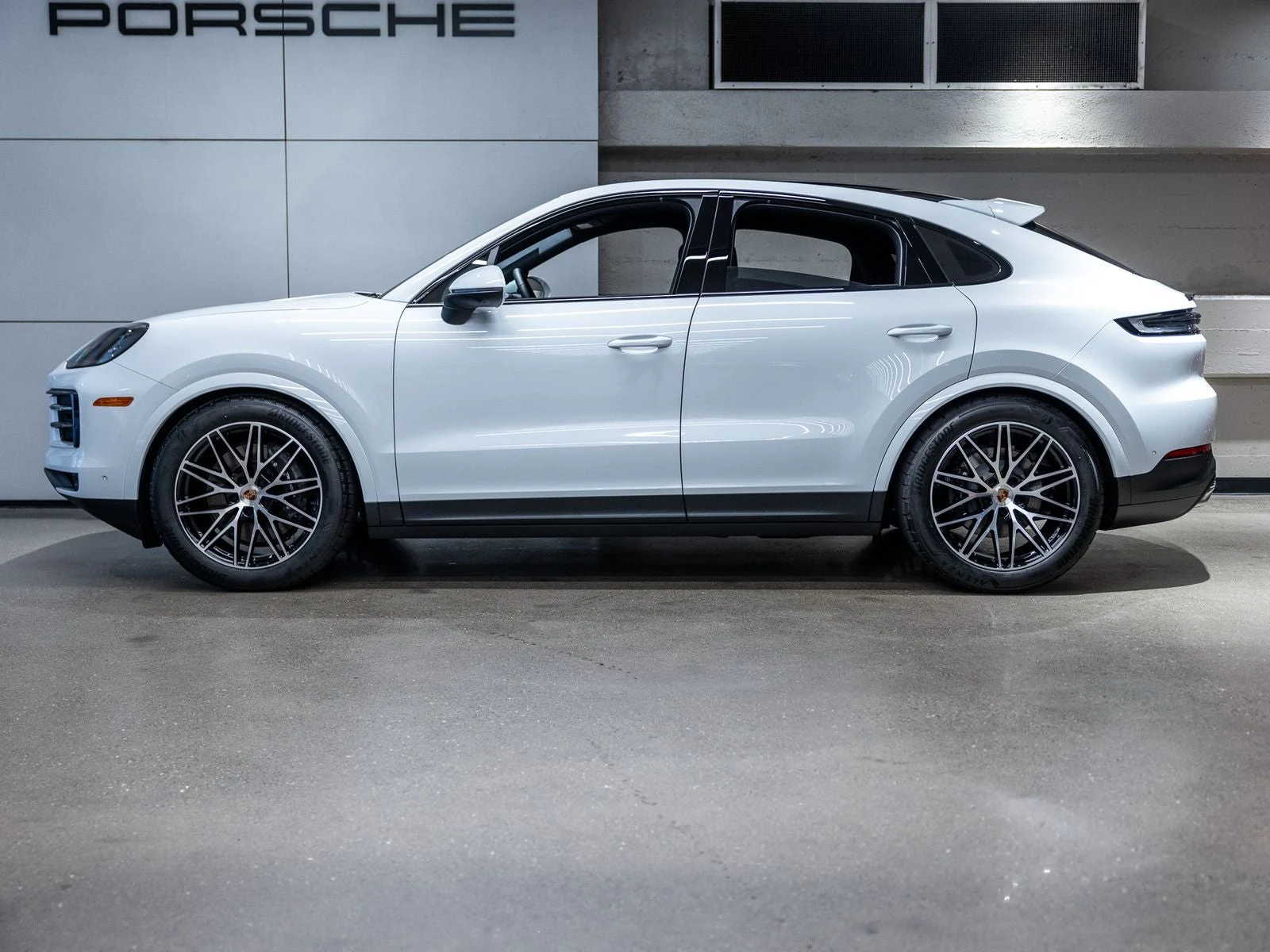 2026 Porsche Cayenne Coupé (3rd Generation), 2/20