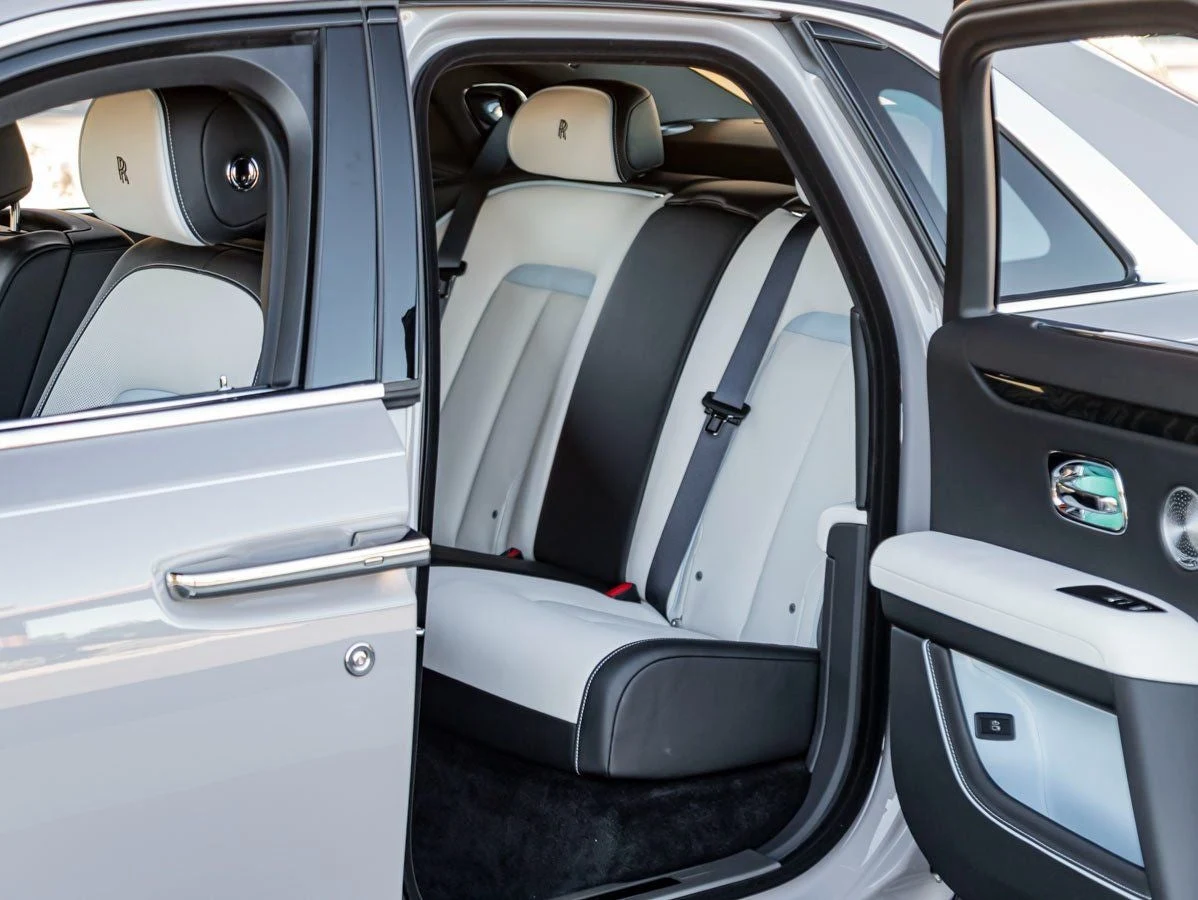 2026 Rolls-Royce Ghost II Series II, 8/20